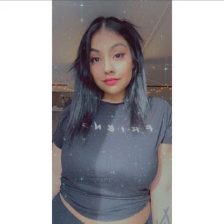 Mia 🦋