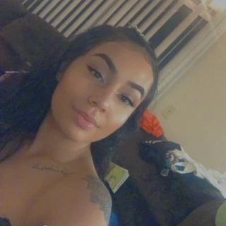 Lena bonita 💜