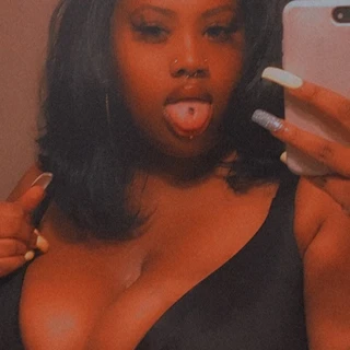 Honeynextdoor