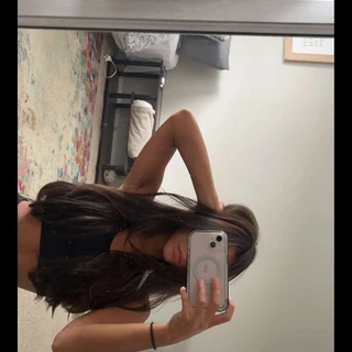 Barefoot Babe