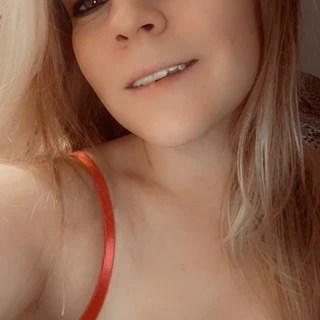 Lexi 🥵