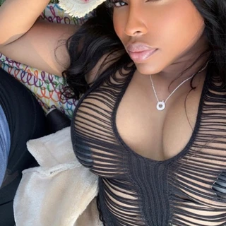 Eva🍎
