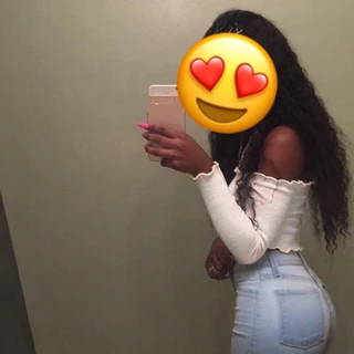 Laiii😘