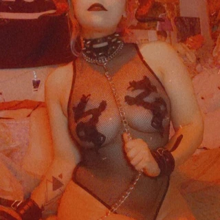⛓🌹𝓜𝓲𝓼𝓼 𝓚𝓲𝓽𝓽𝔂🌹⛓