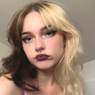 。・°°・𝓗𝓪𝓲𝓵𝓮𝔂・°°・。