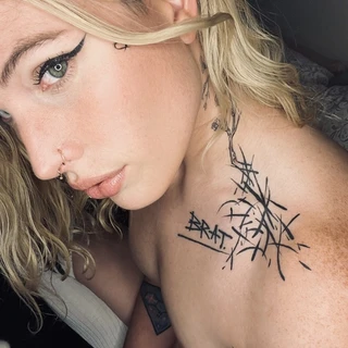 Jade 🖤