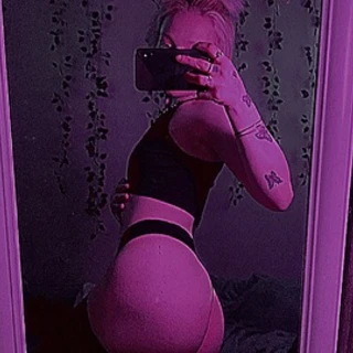 Lil red 🎈