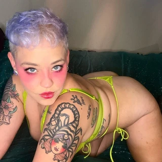 Lily Liqueur