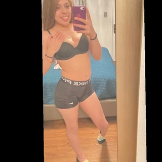 Jen_Lanii🍒