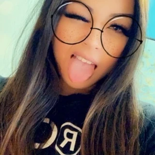 𝓖𝓮𝓷𝓮𝓿𝓲𝓮𝓿𝓮 𝓛𝓪𝓶 💎🍯✨