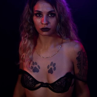 Adriana Nicole