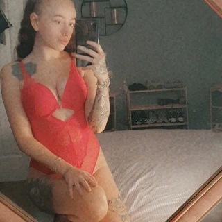 Littlemissblondey