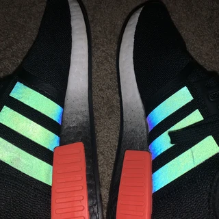 👽✌🏼