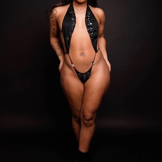 Liv👅