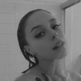 Lo 🖤