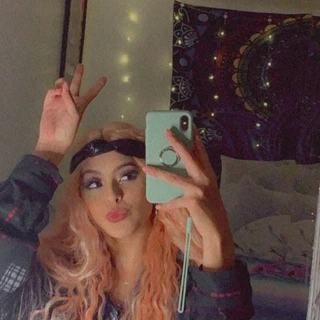 Lola✨