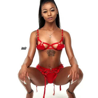 ari R