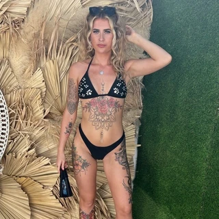 Lola Rose