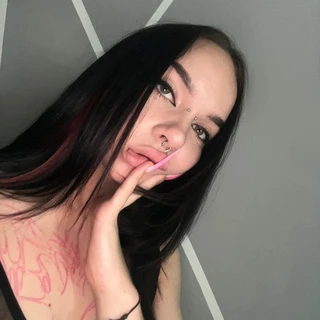 Vi