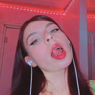 𝐿𝑜𝓁𝓎