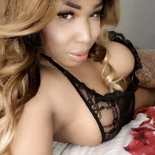 LovelyCaramel