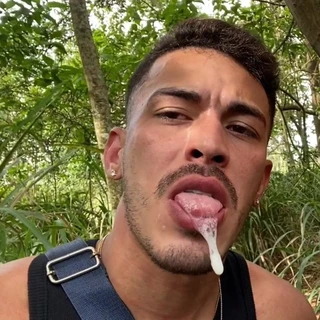 LUCCAS MELO - SEX GAY AMATEUR