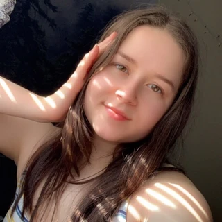 Emma Moon 🌙