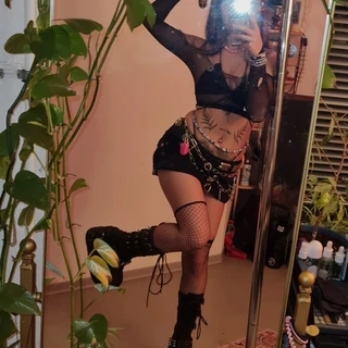 Sam ♡ (they/she/he)