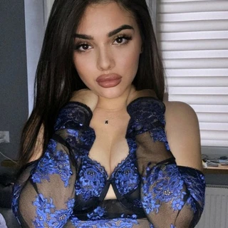AnnaRED 18 y.o
