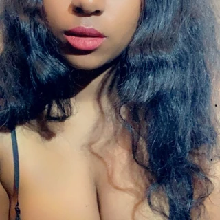 Lyric Sage 💋