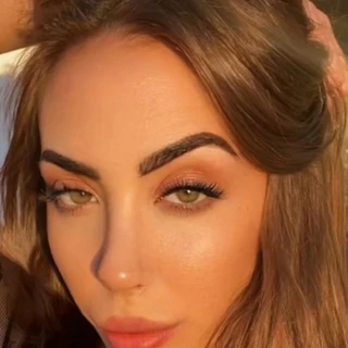 María