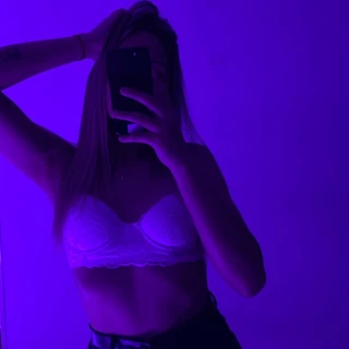 M A D D I E 🍒