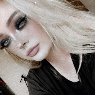 Ciannaaa👽