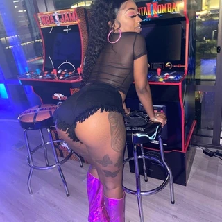 juicy 💦