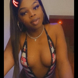 Miyah Blossom 🌺
