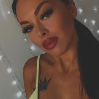 CUTE BUNNY 😈