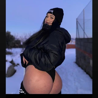 Marahiaa🖤
