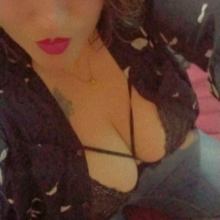 La diabla😈 videocall ~ custom 🔥