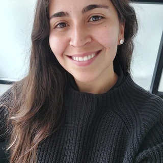 María Elena González