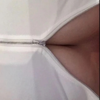 bouncing boobs
