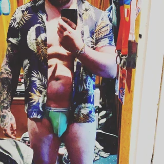Newly single and ready to mingle 😜😉