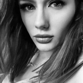 🌹𝓜𝓪𝓼𝓴𝓮𝓭𝓡𝓸𝓼𝓮𝓥𝓲𝓹🌹