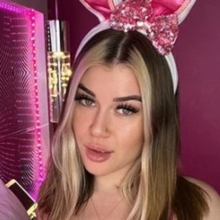 Maude22
