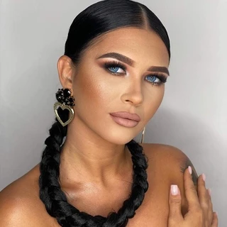 Maya Anya