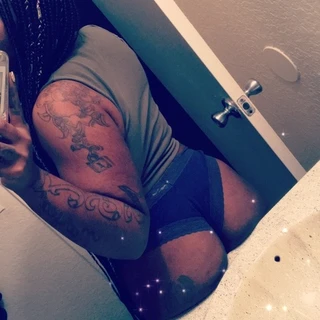 Tinky 🖤