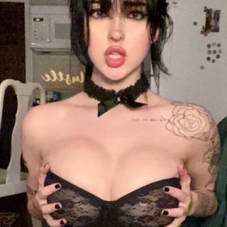 ♡ Messy Megan ♡
