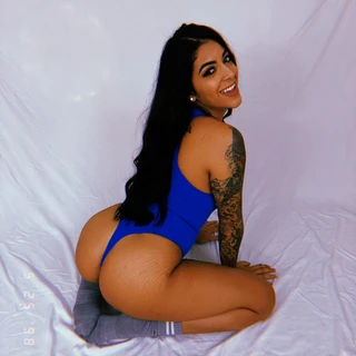 Mia
