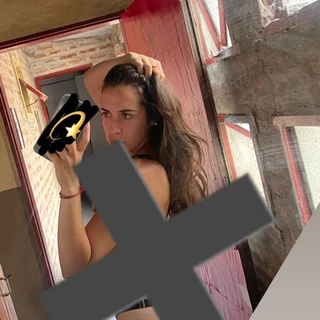 M 🤍