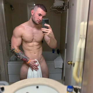 Mickfitness_