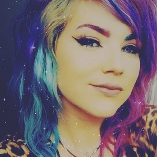 Mikkayla 💋